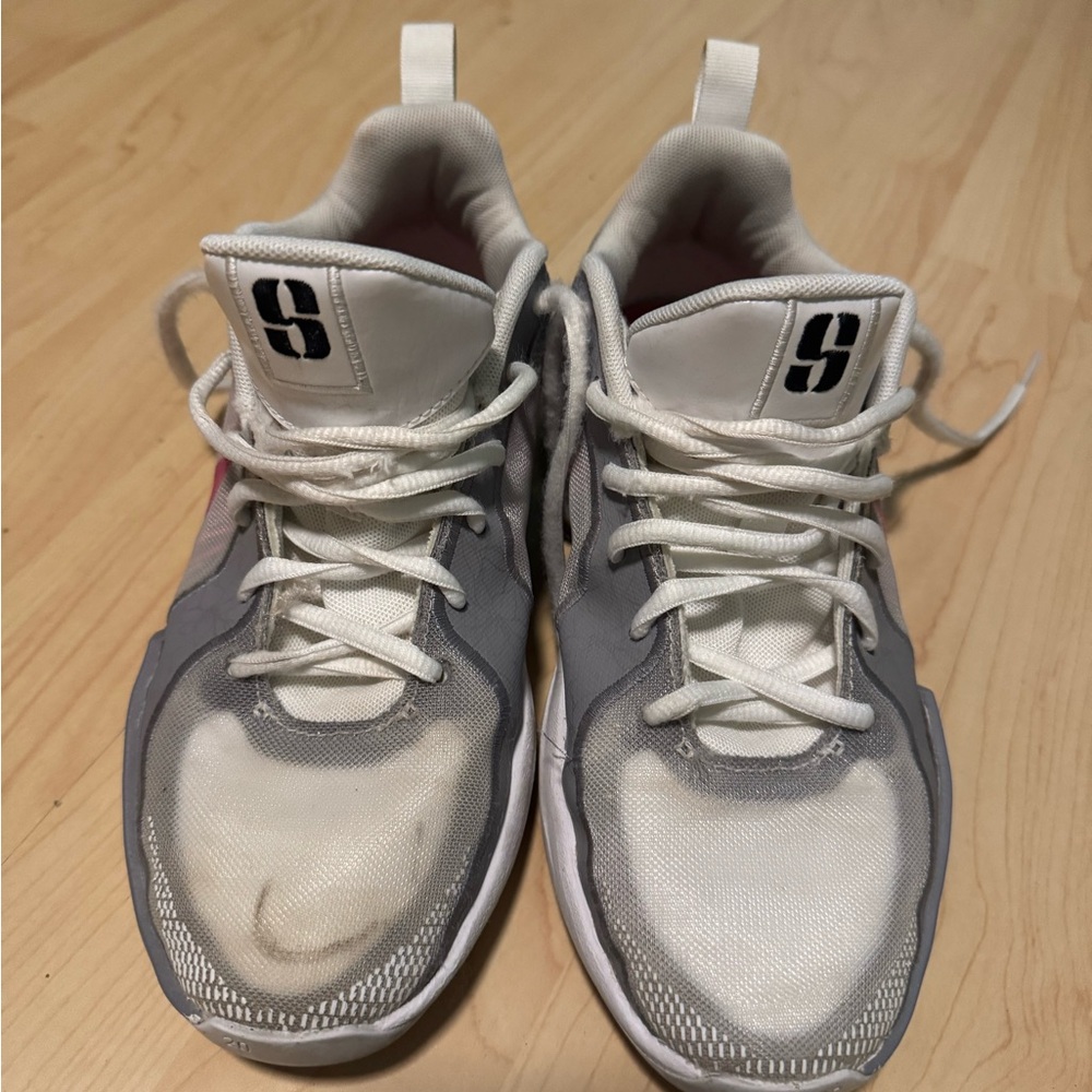 Nike Sabrina 2